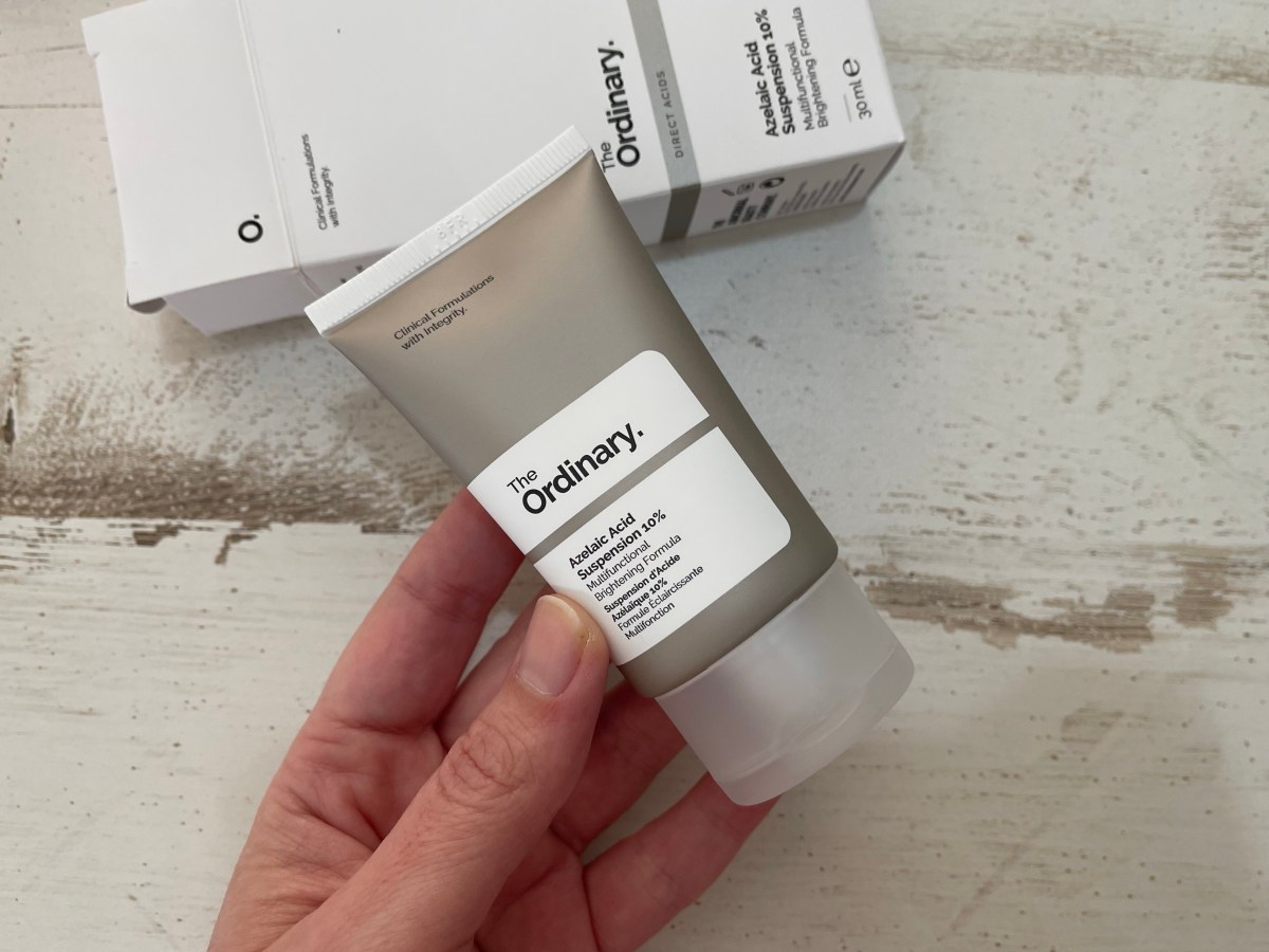 קרם טיפולי לאקנה עם חומצה אזלאית של דה&nbsp;אורדינרי