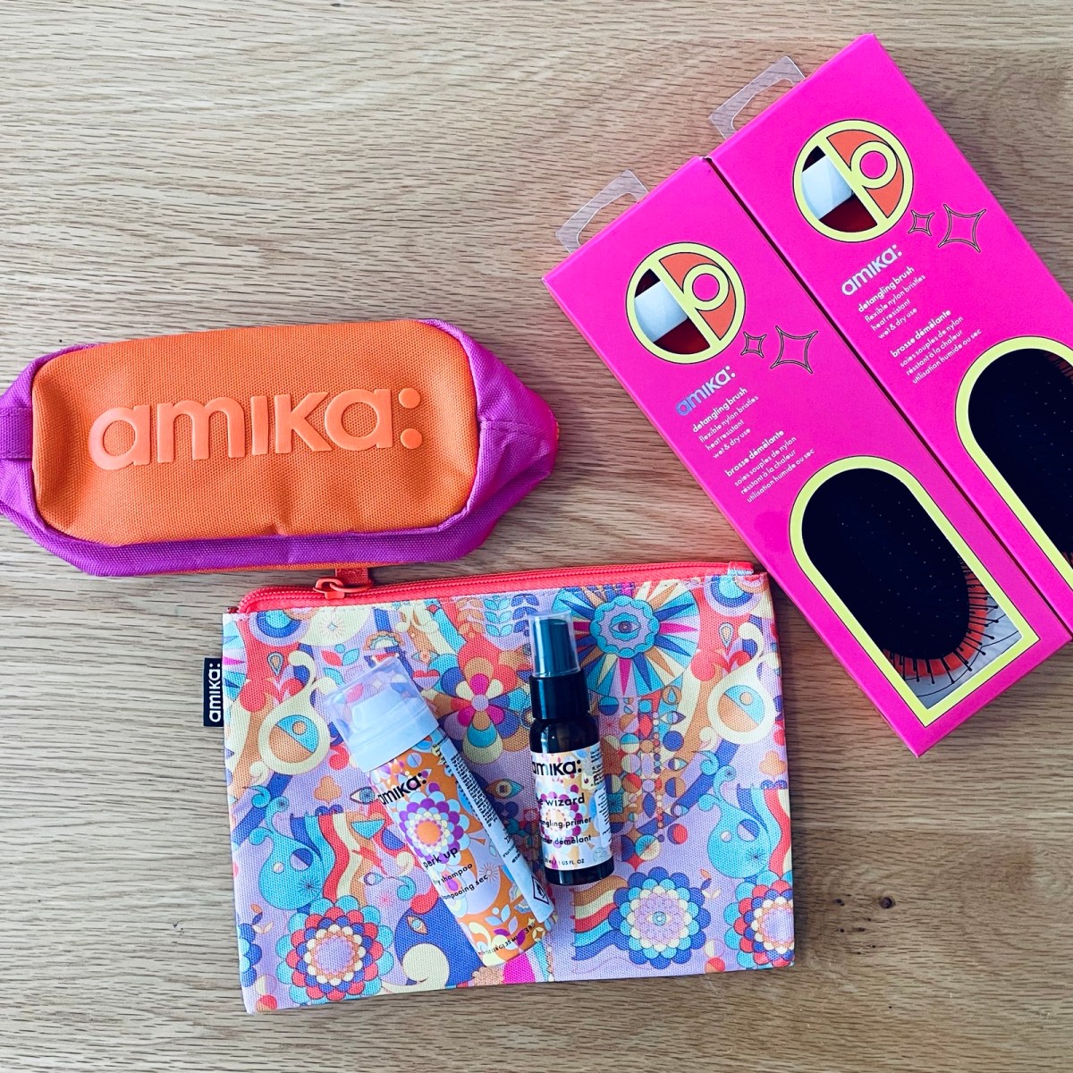 קיטים חדשים של אמיקה – לשיער מושלם גם&nbsp;בנסיעות